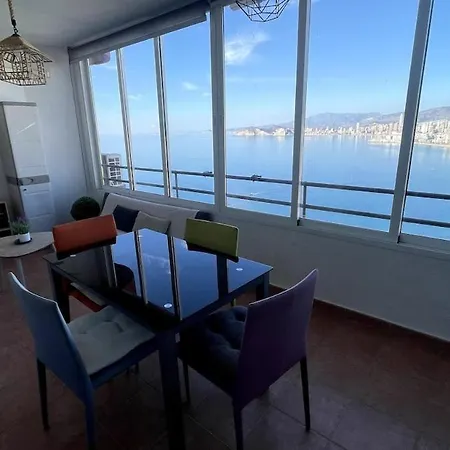 Ocean View Apartment, Rincon Loix Pool 아파트 베니돔