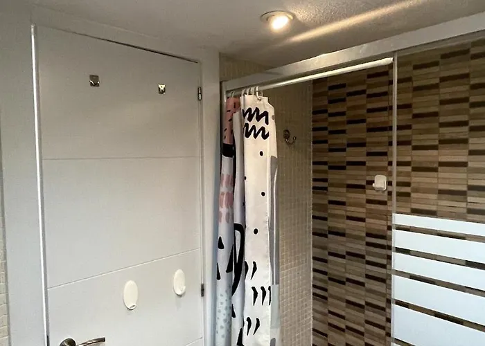Ocean View Apartment, Rincon Loix Pool بينايدورم