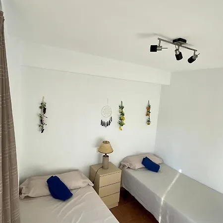 Ocean View Apartment, Rincon Loix Pool